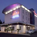 Hotel Bordeaux Talence 2*