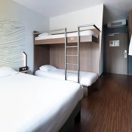 Hotel Bordeaux Talence 2*