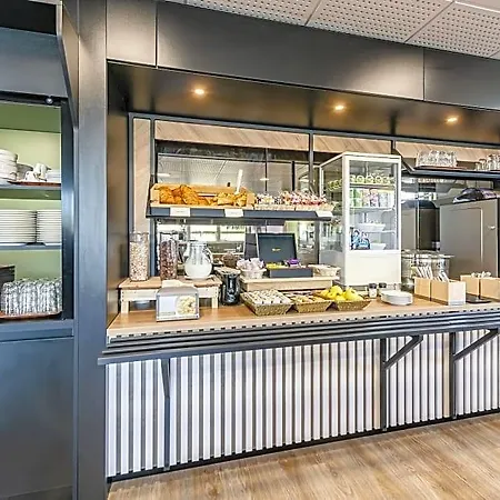 Otel Bordeaux Talence