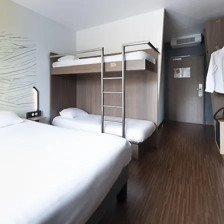 Otel Bordeaux Talence