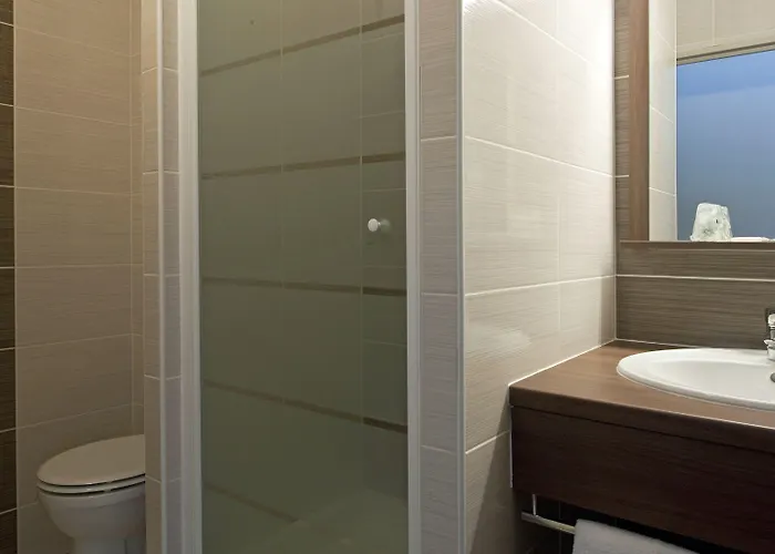 Hotel Bordeaux Talence 2*