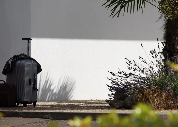 Отель Bordeaux Talence Крадиньян