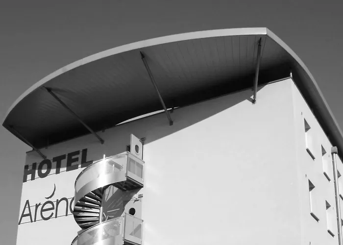 Hotel Bordeaux Talence 2*